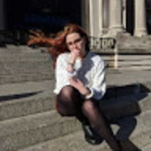 Meet your Posher, Lauren